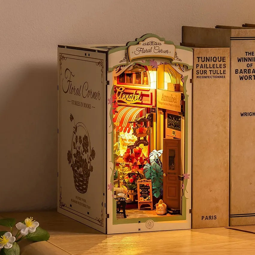 Rompecabezas de madera 3D Rolife de Robotime TGB09, rincón de libros con motivos florales, regalos de Navidad para niños, casa en miniatura para armar
