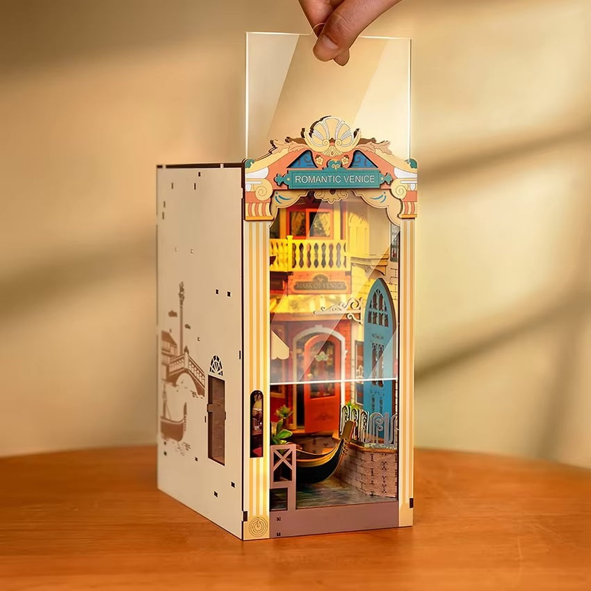 Casa en miniatura romántica de Venecia con rompecabezas de madera en 3D de Robotime Rolife TGB08, estantería con rincón para libros, regalos de Navidad para niños