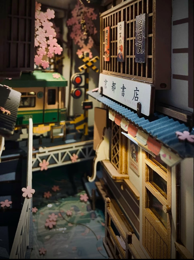 Robotime Rolife 3D Maison Miniature en Bois DIY Book Nook TGB01 Sakura Densya Assembler Jouets Serre-livres pour Dropshipping