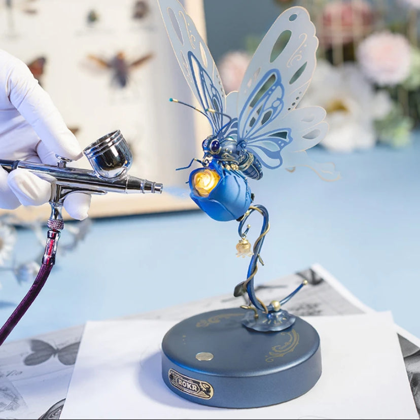 Rompecabezas de metal 3D Robotime Rokr con forma de mariposa y luz LED, regalo de bloques de construcción de estilo industrial para niños - MI05