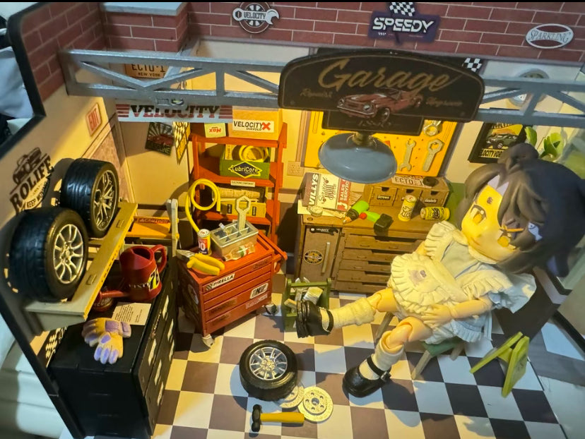 Robotime Rolife - Taller de garaje con luz LED para casa de muñecas en miniatura, kit de bricolaje, mini artesanía decorativa de madera, regalos para niños