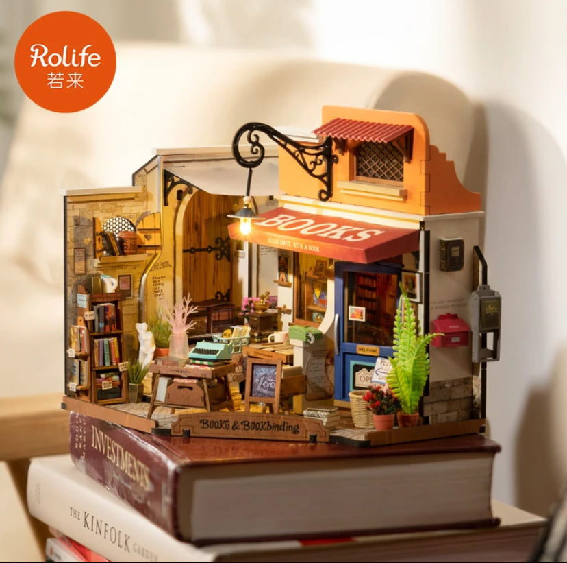 Robotime Rolife Jouets éducatifs DIY Maison miniature DG164 Corner Bookstore Modèle Kit Puzzles 3D en bois